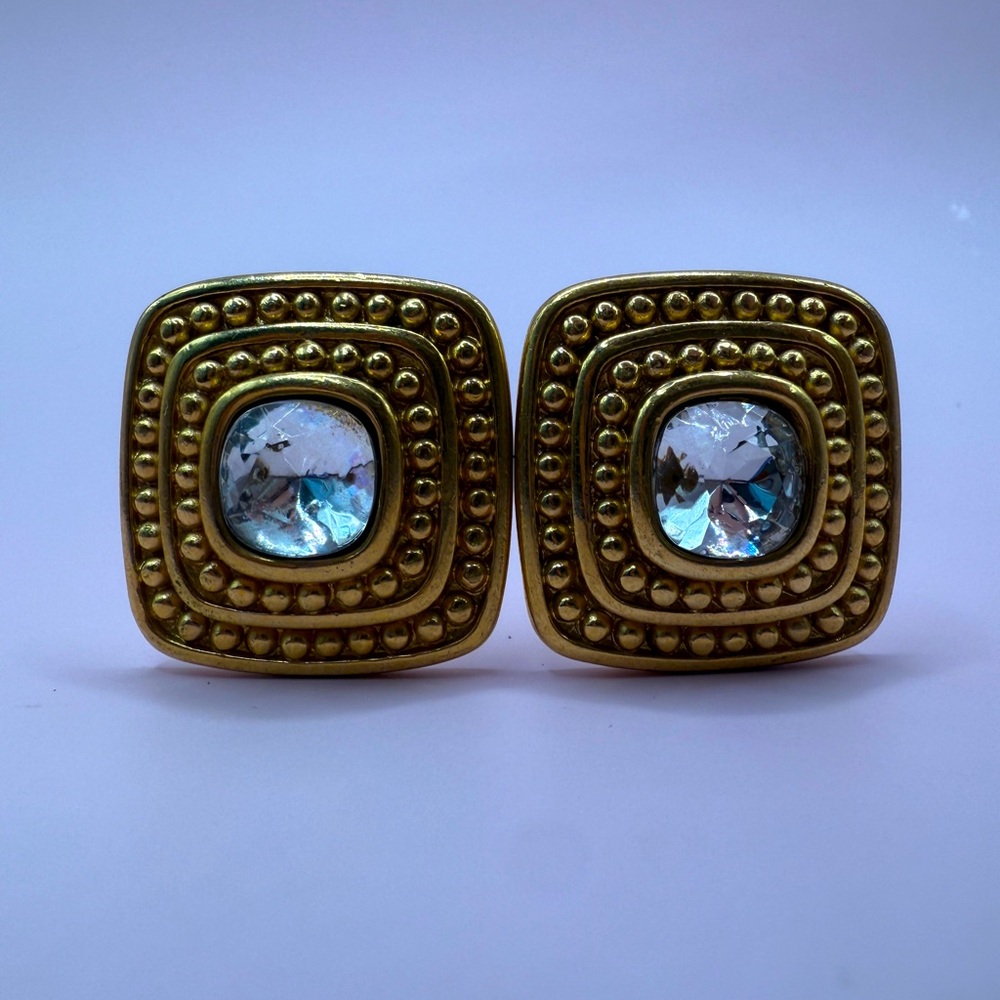 LOT 1700 18K gold plated Givenchy vintage clip on earrings